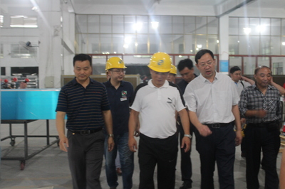 播州區區委書記陳松調研貴州正合鋁業，推動新型采暖及制冷技術開發